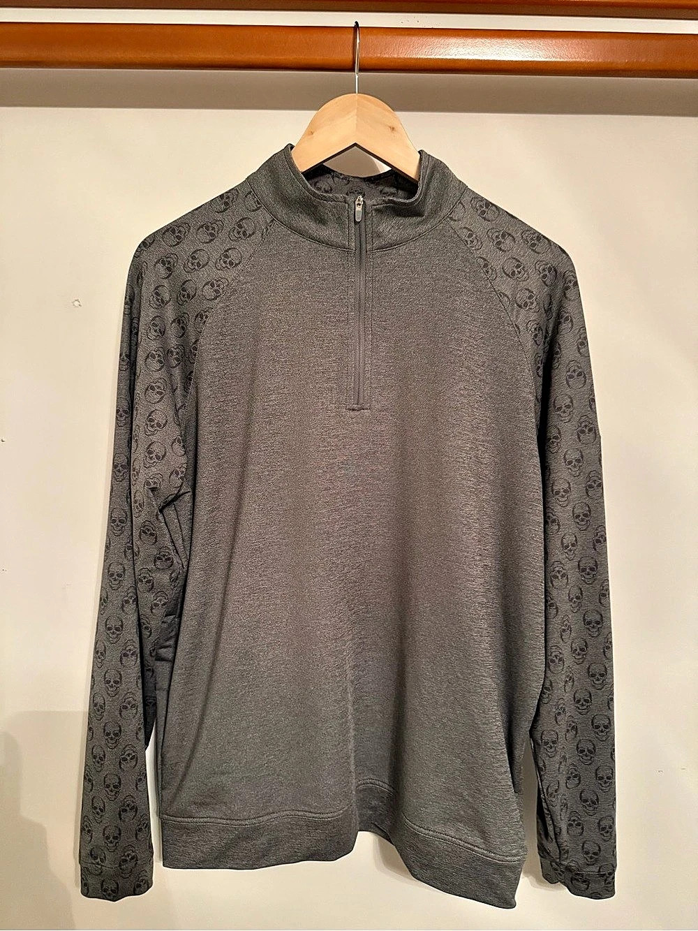 Peter Millar Perth Skull Print Performance Quarter-Zip Men's Gray Size Medium